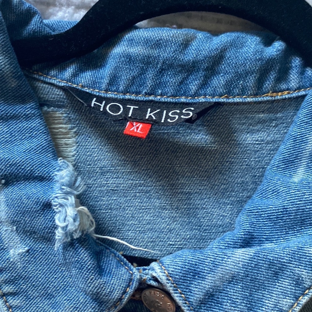 Gone too Far denim jacket-light wash size XL